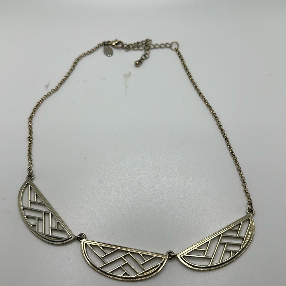 Aeropostale gold tone medallion necklace